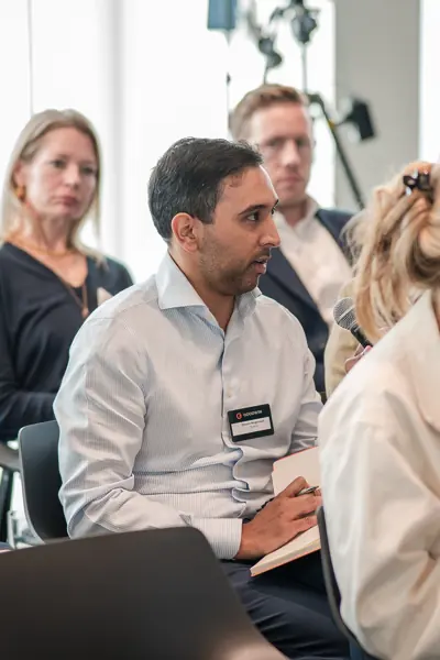 Attendees engaged during the session at Goodwin — Management Incentives in the AI Era
