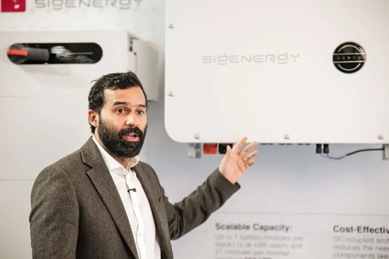 A product explanation beside the displayed energy equipment at Fáilte Solar at Solar & Storage