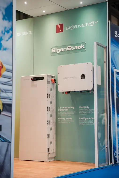 The full product display at the Fáilte Solar stand.