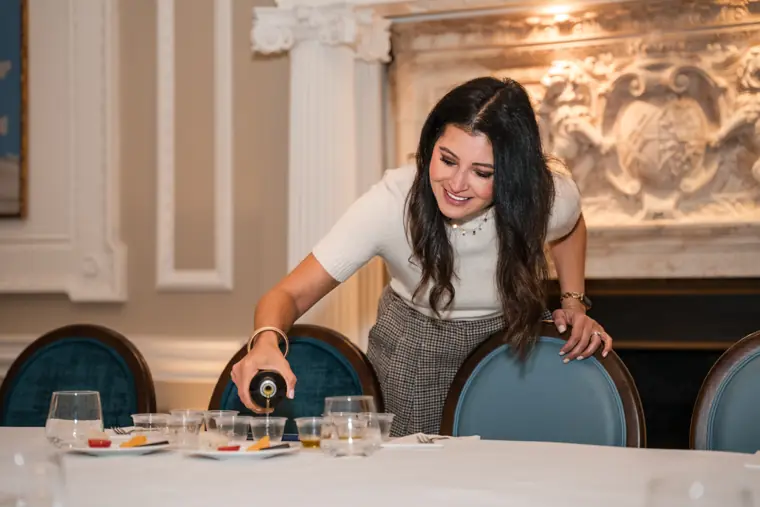 Guest taking part in the tasting activity.