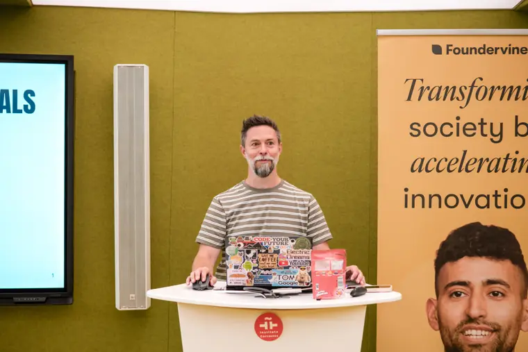 A presentation at the Foundervine programme launch.
