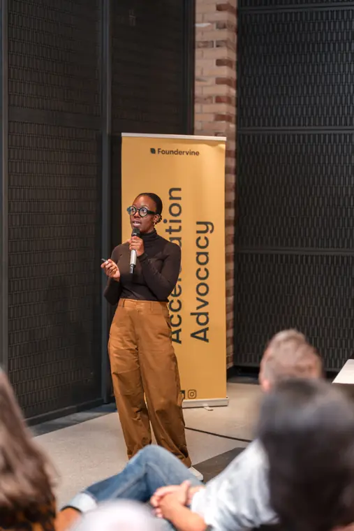 Founder presenting to the showcase audience.