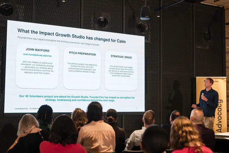 Founder presenting to the showcase audience.